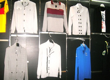 ��װ��ת[ʯ��ׯ�Ŷ���]